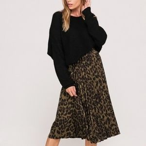 🆕 Leopard Animal Print Pleated Midi Skirt